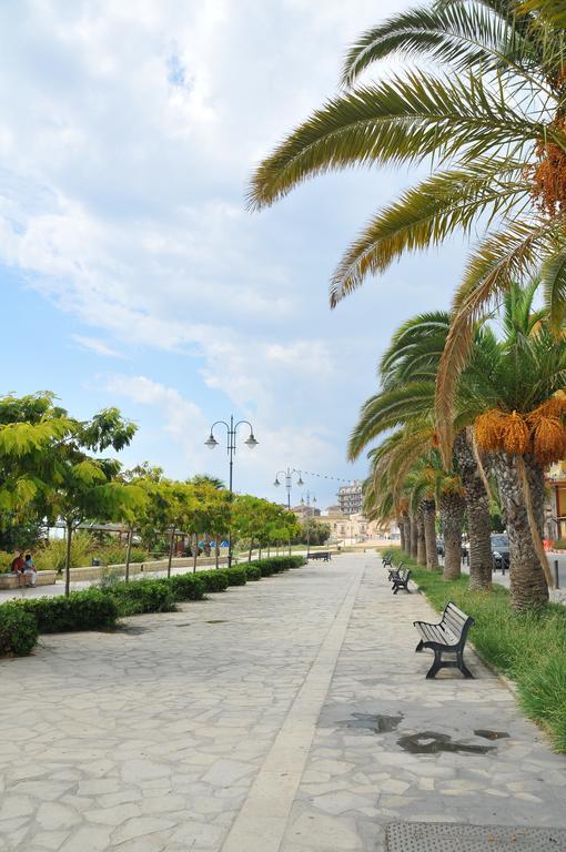 Vacanze Romantiche A מודיקה מראה חיצוני תמונה