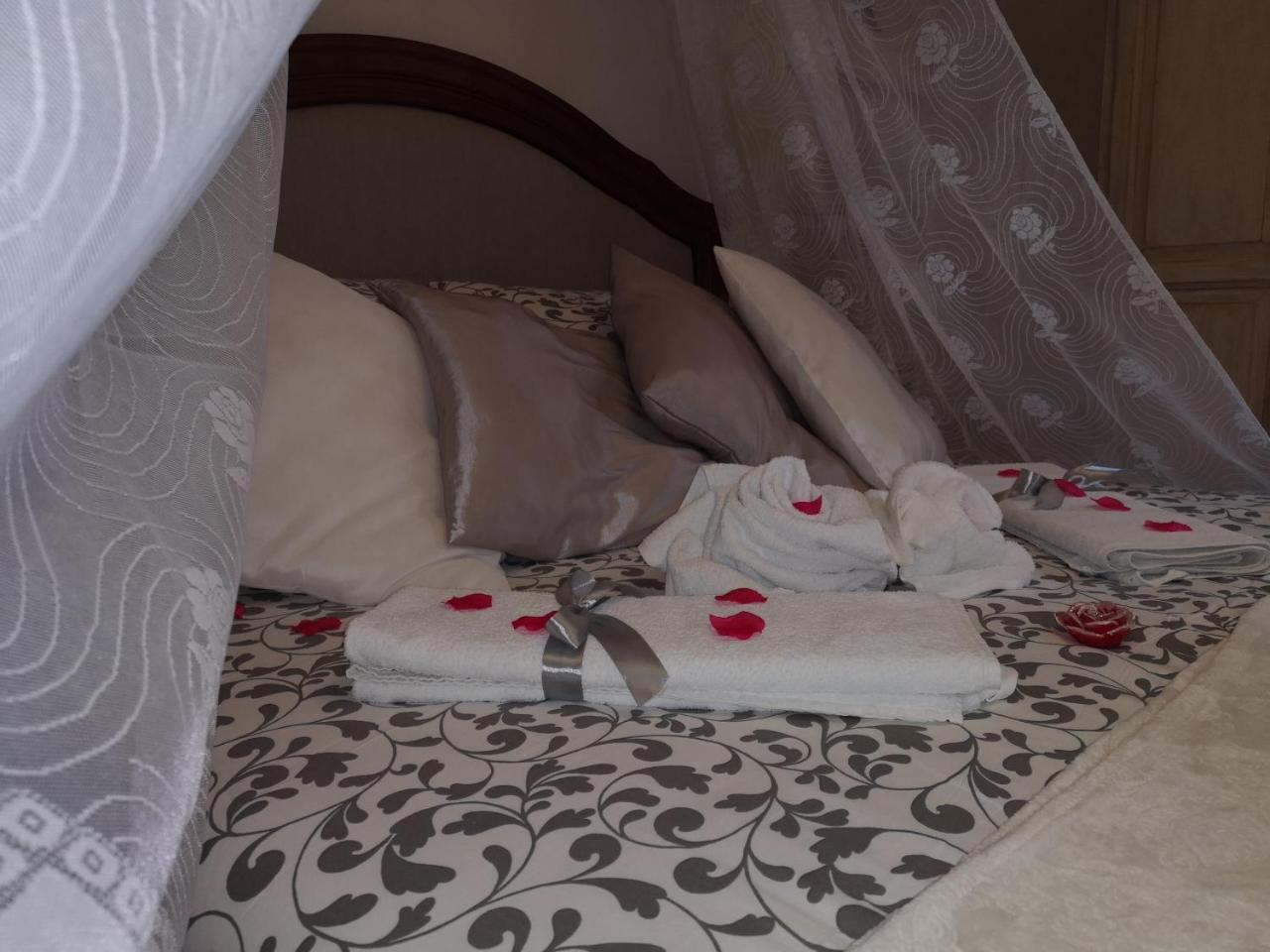 Vacanze Romantiche A מודיקה מראה חיצוני תמונה